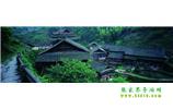 張家界、天子山、寶峰湖/黃龍洞、鳳凰古城、德夯大峽谷 苗族風(fēng)情五日游