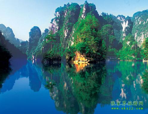 【長(zhǎng)沙往返線路4】張家界、天子山、黃龍洞、天門山、鳳凰古城五日游