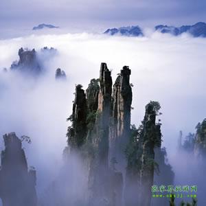 【長(zhǎng)沙往返線路3】：張家界、天子山、黃龍洞、天門仙山四日游