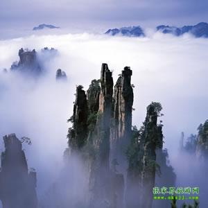 暑期夏令營湘西精華旅游線路：長沙、韶山、張家界、鳳凰純玩8日游